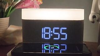 Charging Lamp! cool gadgets for your room