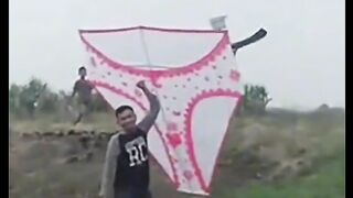 Kolor terbeasar janda????meme viral