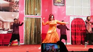 Khoobsurat Kaif mujra in Sabina theatre Faisalabad_Full-HD.