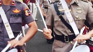 Marching band cendrawasih akademi kepolisian Indoonesia