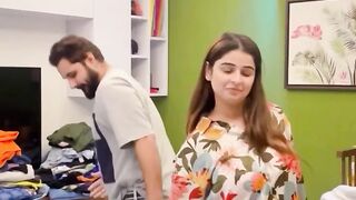 Beachara Humaishaa Nuqsaan Mean Jata Haiy