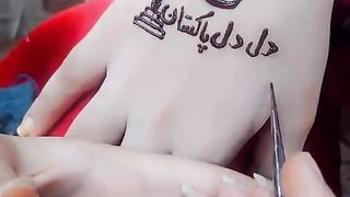 Beautiful mehndi design 24