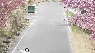 skateboard girl