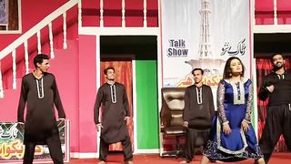 MERI HIK TU QAMEEZ - JIYA BUTT - PAKISTANI MUJRA DANCE - ROYAL MUJRA VIDEOS_HD.