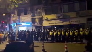 "Сі Цзіньпін, йди у відставку" - протестувальники у Китаї
