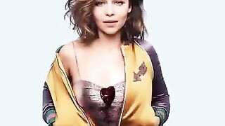 Top 10 Most Beautiful Women in the World????????