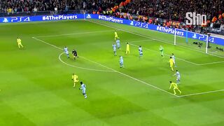 High IQ of leo Messi.
