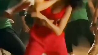 Shraddar Kappoor's Best Dance ever