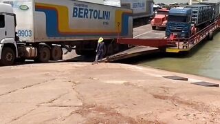 Volvinho na pressão!#loucosdabr®.