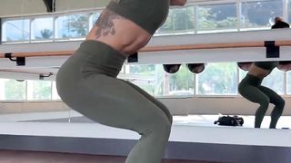 06 Pack ABS workout