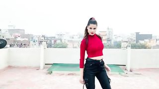 Garmi Song  dance performance