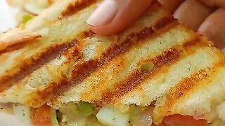Surper tasty Grill Sandwich