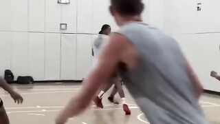 Klay Thompson, Kevin Love & more putting in work with Chris Brickley!