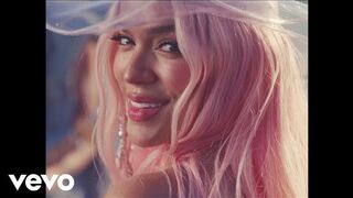 Usher - Boyfriend (Official Music Video)