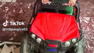 Bhai bhai me aksar ye hota hy