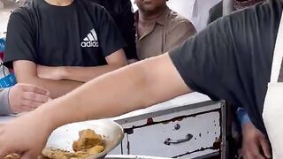Famous Saleem butt mutton chanay urdu bazaar Lahore #ytshortpakistan #pakistanifood