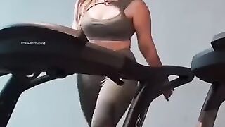 Cette fille sait tromper de personne