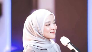 SHOLAWAT AL HIJROTU - NISSA SABYAN
