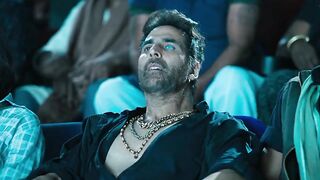 Akshay kumar and arshad warsi best