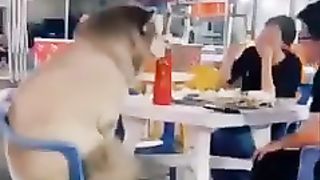 Dog b is eatingnice  clip