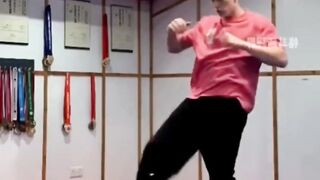 Amazing 360 kick
