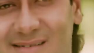 Lovely Song Kia Tum.Muj Se Pyar Karti Ho
