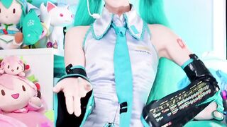 Beautiful Japanese Girl Cosplay