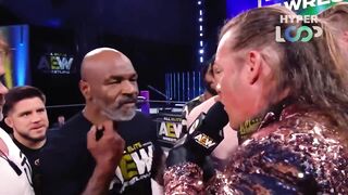 25 INAPPROPRIATE MOMENTS IN MMA AND BOXING