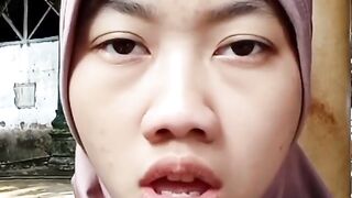 Cewek lucu