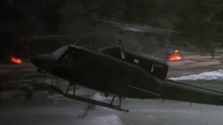 Predator (1987) - Movie Trailer