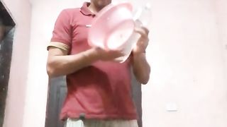 O escorredor tá furado