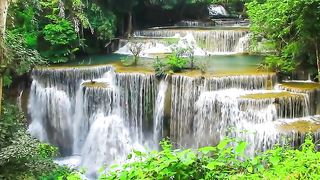 Beautifull water fall nuturally most beatifull