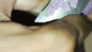 ASMR cutting