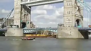 sea on gate