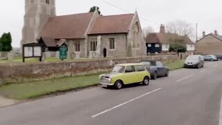 The_Worst_Guest_at_a_Funeral_%21___Comic_Relief___Mr_Bean(720p).