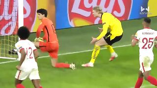 Comedy Moment in Football