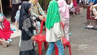 Lomba joget kursi goyang