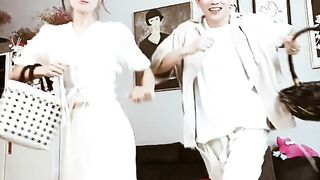 song ,Kharchey Den ghar