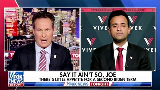 Vivek Ramaswamy embraces being the center of attention at a debate without Trump
