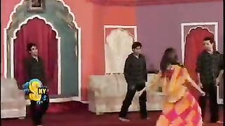 ve gujra ve deedar new mujra 2018 pakistani stage mujra