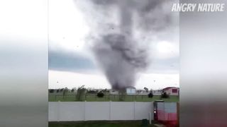 Самые сумасшедшие  наводнения и оползни 2023 года