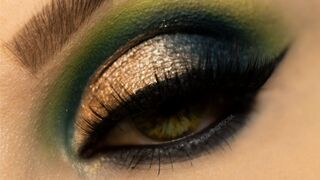 Cut Crease Makeup