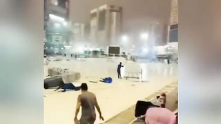 مکہ اور جدہ میں طوفانی بارش