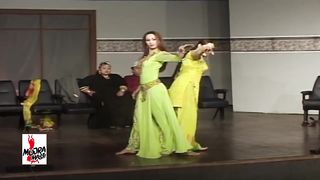 NARGIS V DEEDAR MUJRA CHALLA PAWA DE MAHI NASEEBO LAL PAKISTANI MUJRA DANCE NASEEB