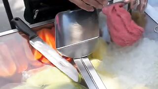 Asian street food 水果