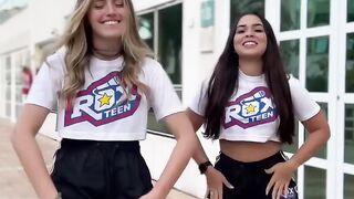 Dancinha Viral do Tiktok Roxteen