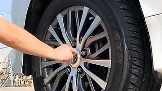 Lexus LX570 luxurious car smart