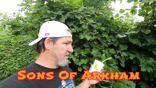 Farting in public like Pig #farting #comedy #Pranks #funny