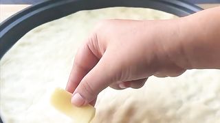 Loaded cheese naan