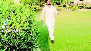 Chitta kurta song